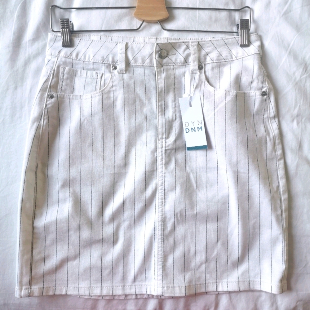 NWT Dynamite Skirt Size M